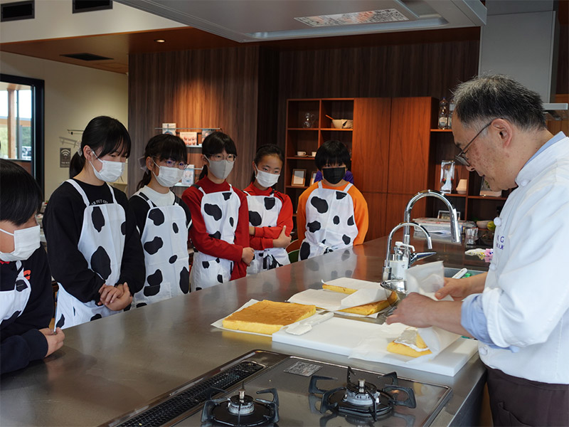 みんなで作ろうミルクの国のクリスマスロールケーキ 会場風景.1