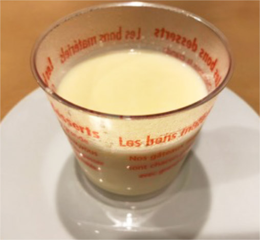 ぷるぷるミルクゼリー